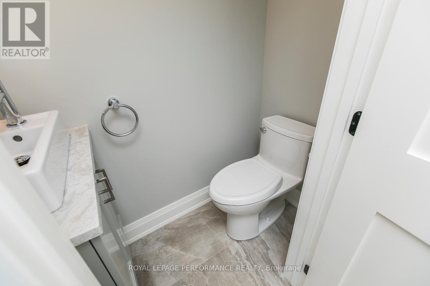 22 Wolff Street, Ottawa, Ontario  K1K 1K7 - Photo 14 - X12761742