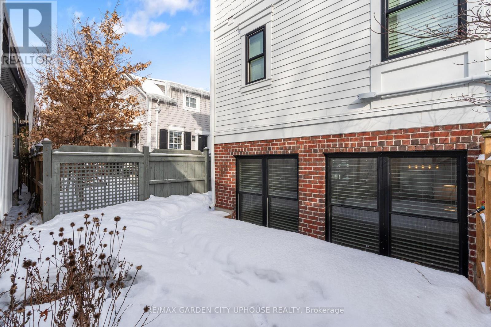 25 Cherry Street, St. Catharines, Ontario  L2R 5M5 - Photo 19 - X12653114