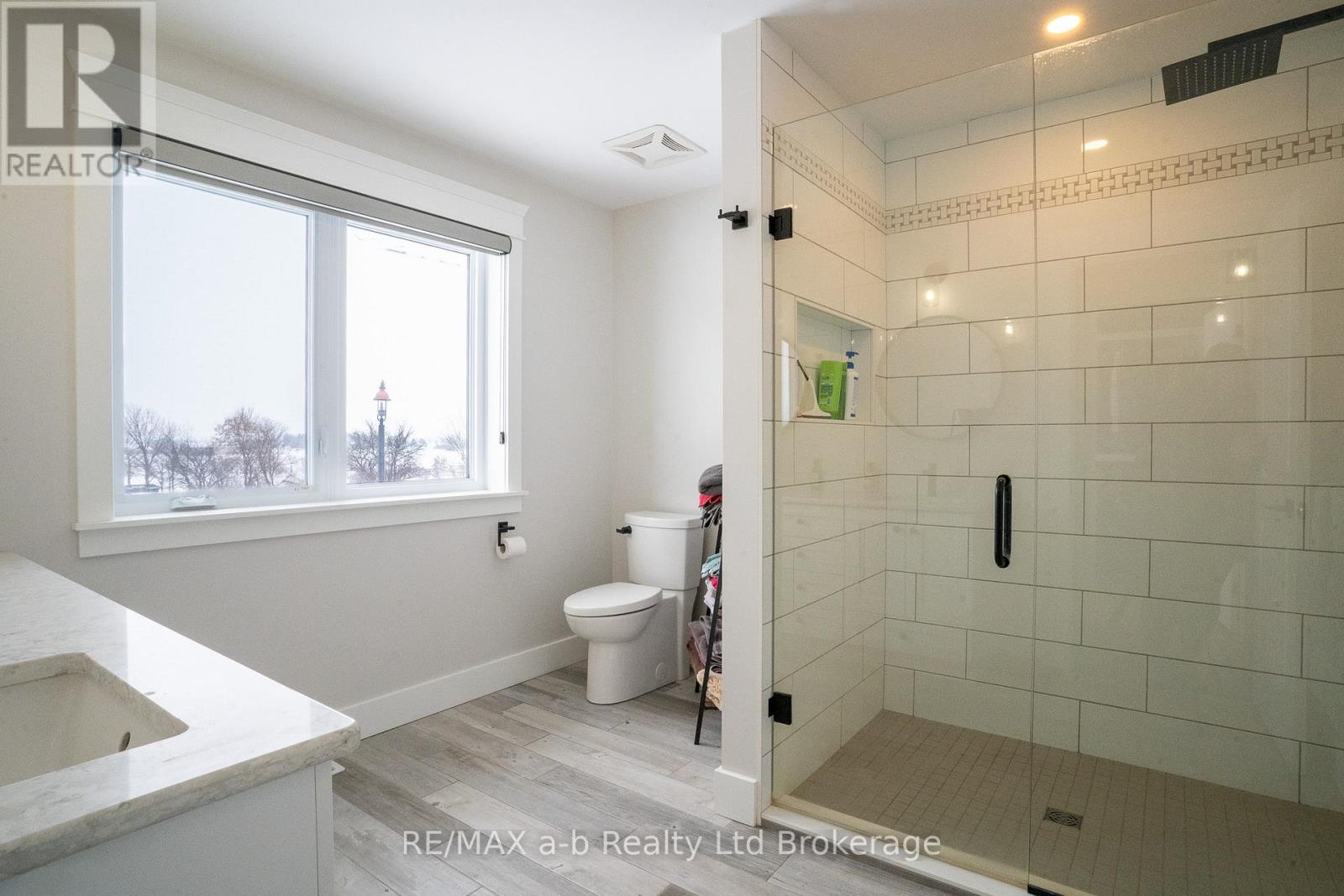 82 Sunview Drive, Norwich, Ontario  N0J 1P0 - Photo 14 - X12761284