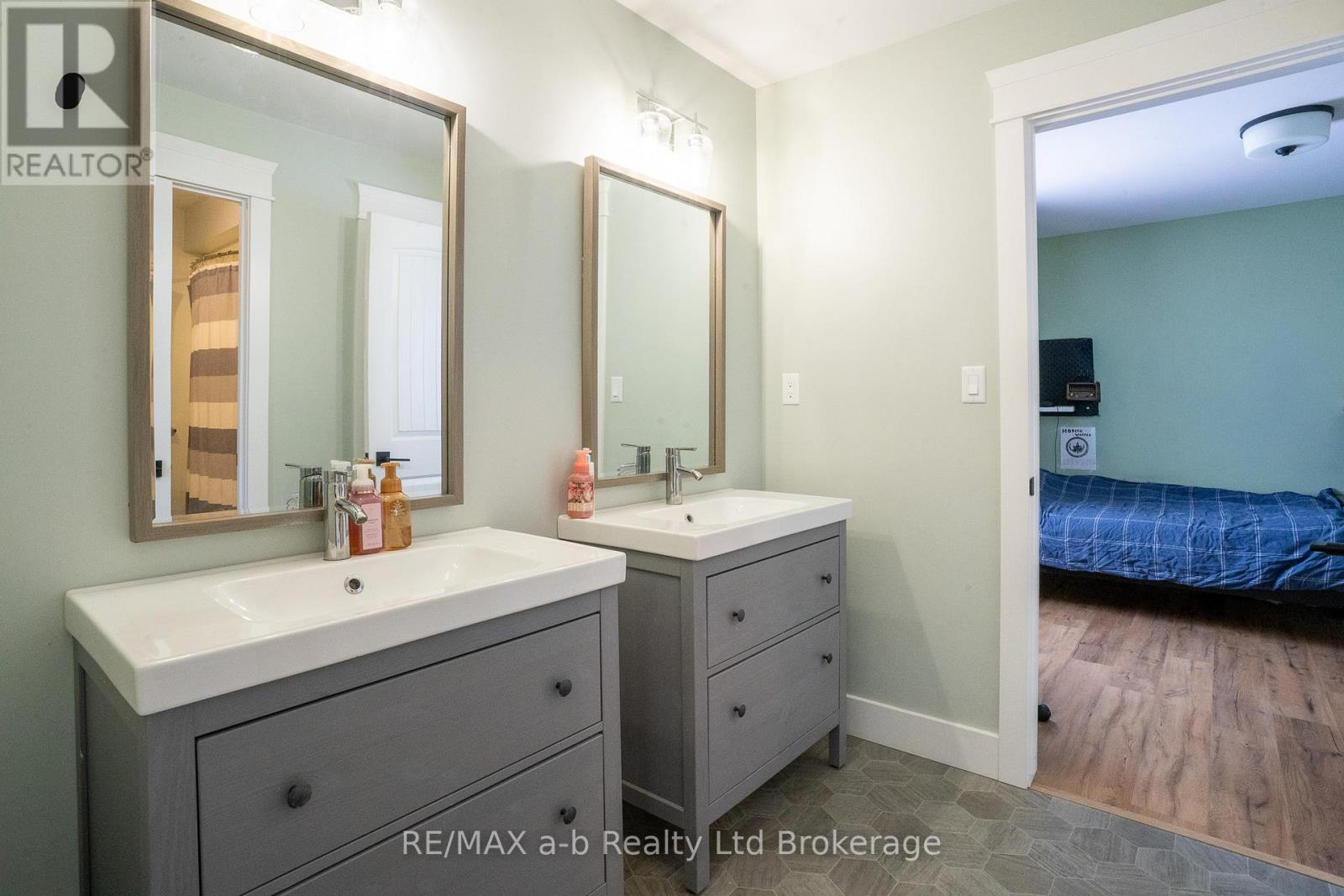 82 Sunview Drive, Norwich, Ontario  N0J 1P0 - Photo 18 - X12761284