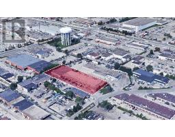 11 - 128 MANVILLE ROAD, Toronto, Ontario