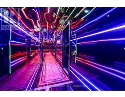 8 GLEN WATFORD DRIVE, Toronto, Ontario