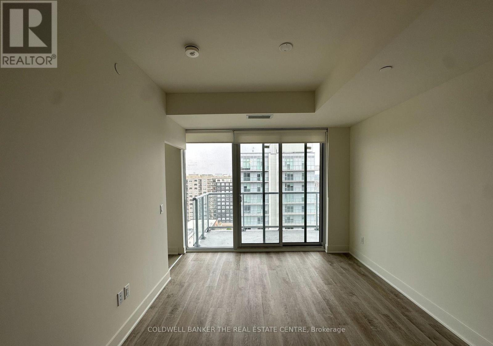 1301 - 185 Deerfield Road, Newmarket, Ontario L3Y 0G7 - Photo 11 - N12596772