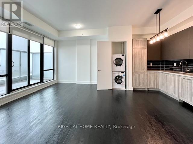 610 - 2916 HIGHWAY 7 ROAD W, Vaughan, Ontario