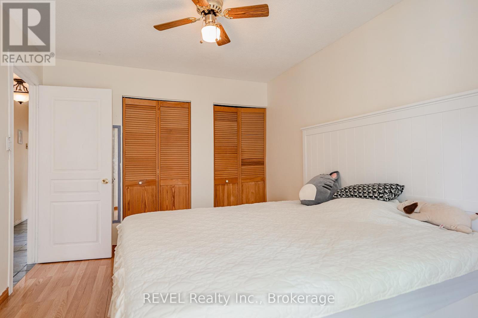 Upper - 6495 Pitton Road, Niagara Falls, Ontario  L2H 1Z9 - Photo 16 - X12761518