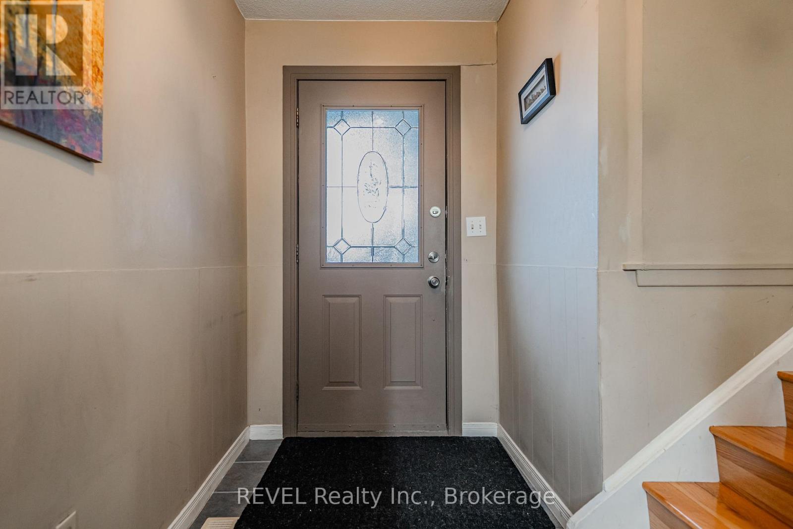 Upper - 6495 Pitton Road, Niagara Falls, Ontario  L2H 1Z9 - Photo 21 - X12761518