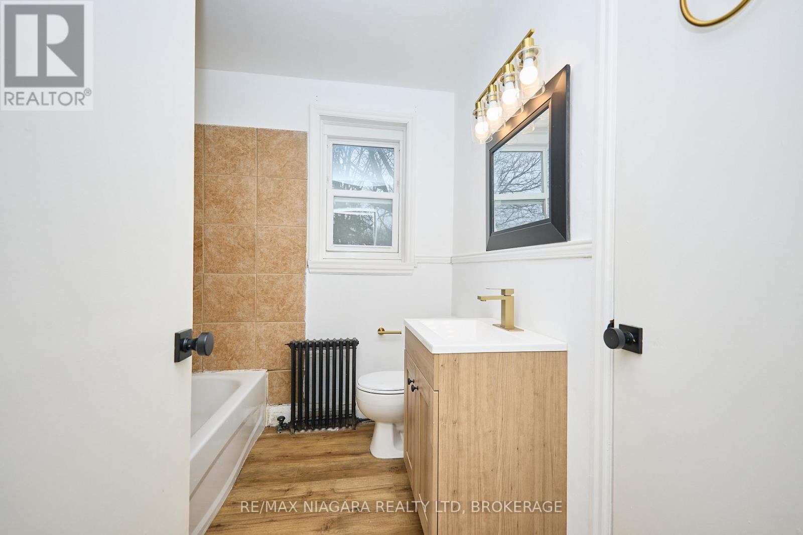 5 - 81 Maple Street, St. Catharines, Ontario  L2R 2B1 - Photo 13 - X12761562