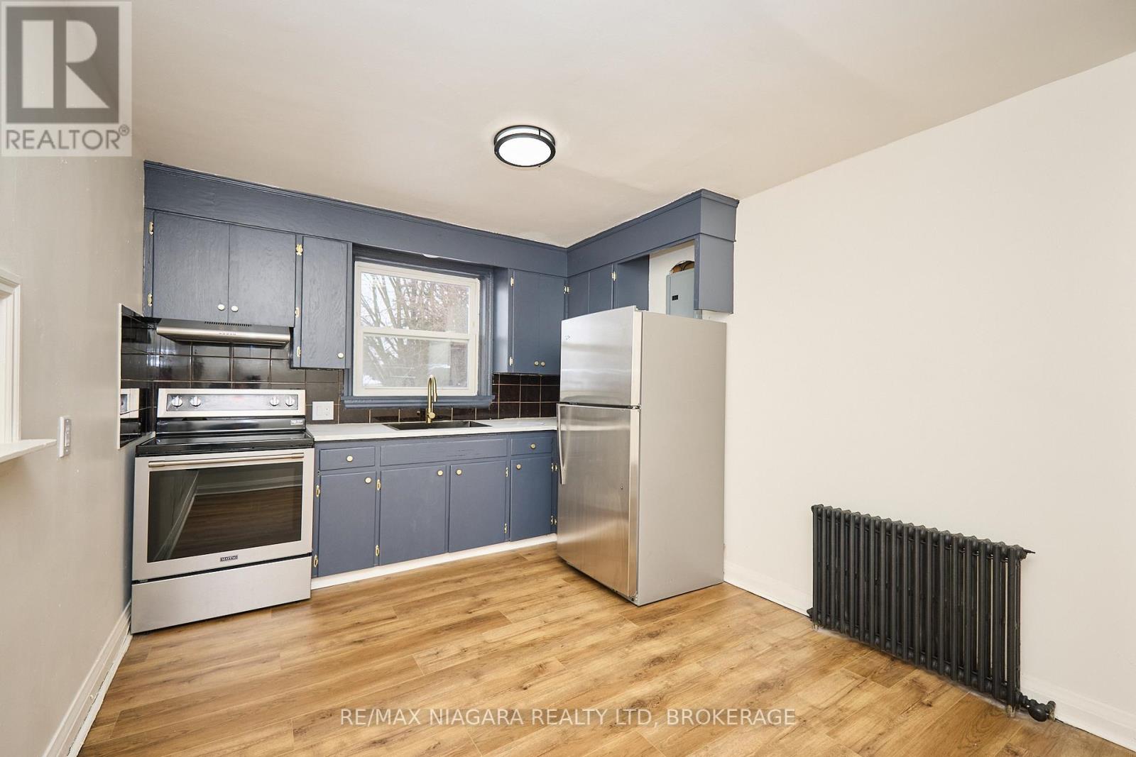 5 - 81 Maple Street, St. Catharines, Ontario  L2R 2B1 - Photo 8 - X12761562