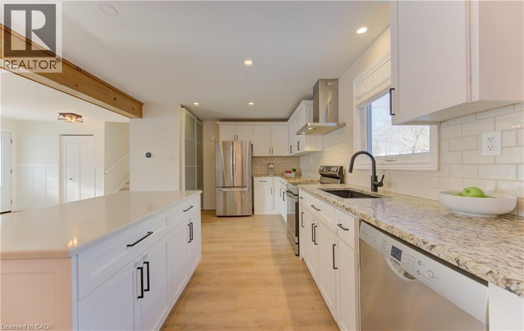 322 Daleview Place, Waterloo, Ontario  N2L 5M5 - Photo 13 - 40802199