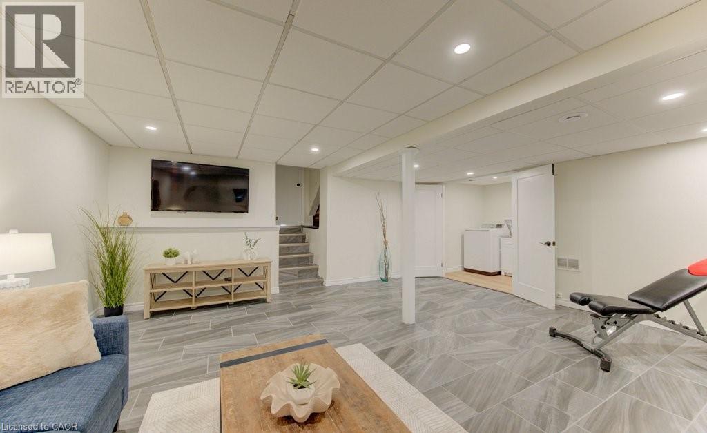 322 Daleview Place, Waterloo, Ontario  N2L 5M5 - Photo 38 - 40802199