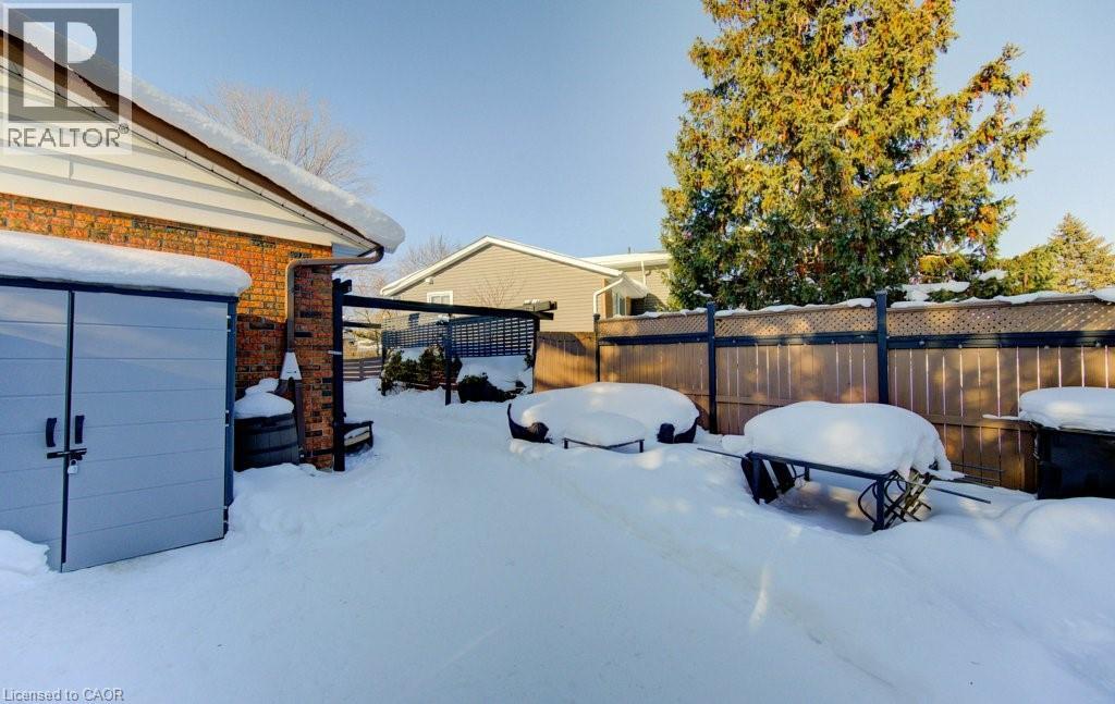 322 Daleview Place, Waterloo, Ontario  N2L 5M5 - Photo 42 - 40802199