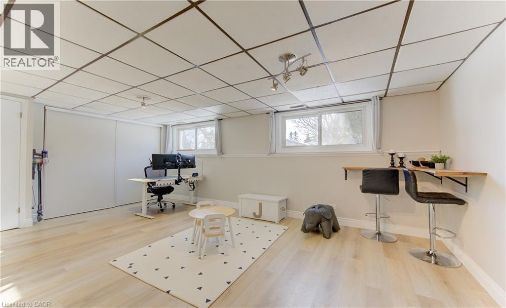 322 Daleview Place, Waterloo, Ontario  N2L 5M5 - Photo 33 - 40802199