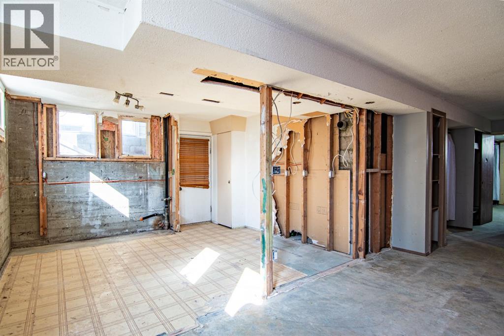 5914 56 Avenue, Red Deer, Alberta  T4N 4R2 - Photo 19 - A2283799