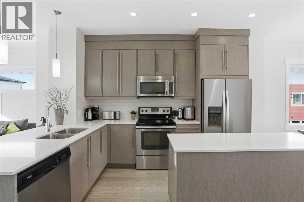 70, 111 Rainbow Falls Gate, Chestermere, Alberta  T1X 0Z4 - Photo 12 - A2282334