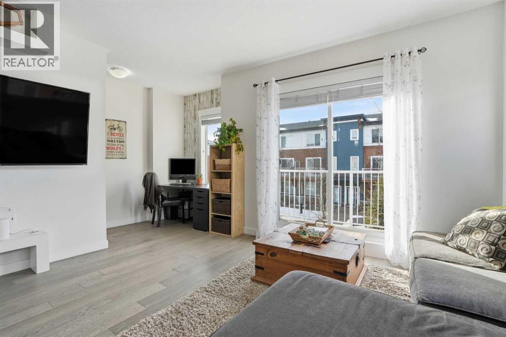 70, 111 Rainbow Falls Gate, Chestermere, Alberta  T1X 0Z4 - Photo 6 - A2282334