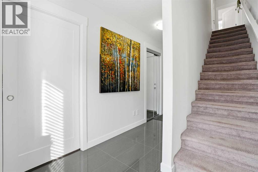 70, 111 Rainbow Falls Gate, Chestermere, Alberta  T1X 0Z4 - Photo 3 - A2282334