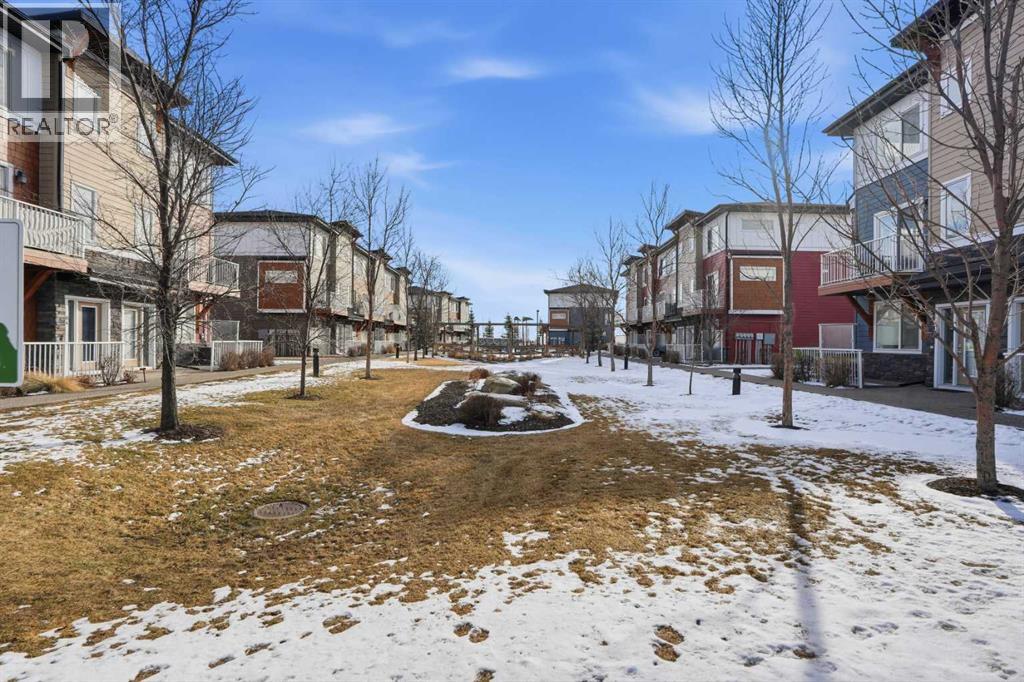 70, 111 Rainbow Falls Gate, Chestermere, Alberta  T1X 0Z4 - Photo 31 - A2282334