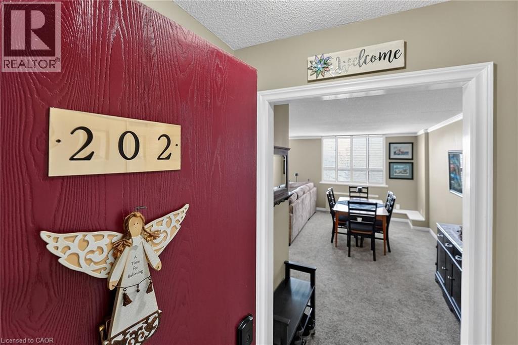 99 Donn Avenue Unit# 202, Stoney Creek, Ontario  L8G 5B2 - Photo 5 - 40803118