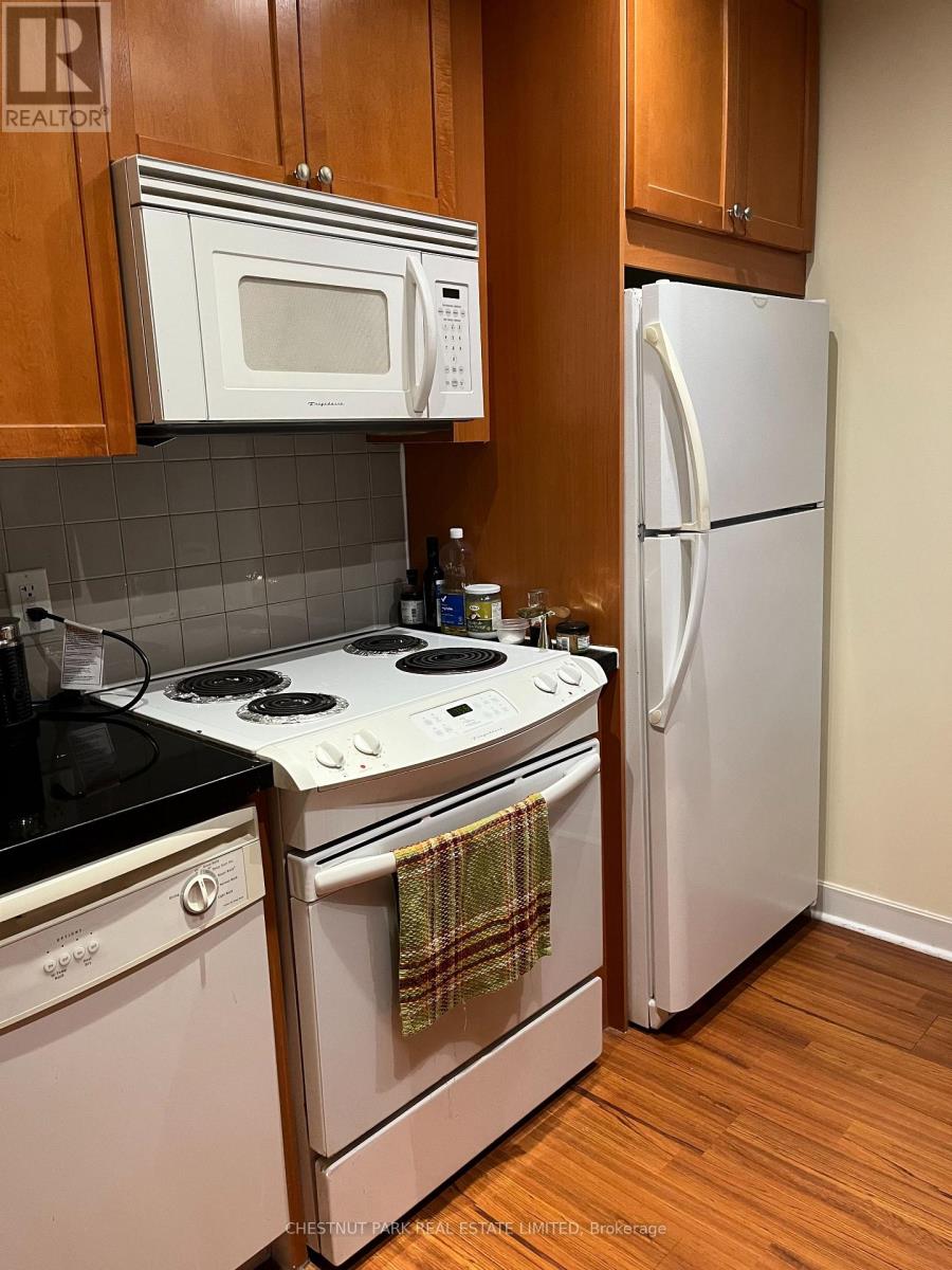 1209 - 85 Bloor Street E, Toronto, Ontario  M4W 3Y1 - Photo 4 - C12761274