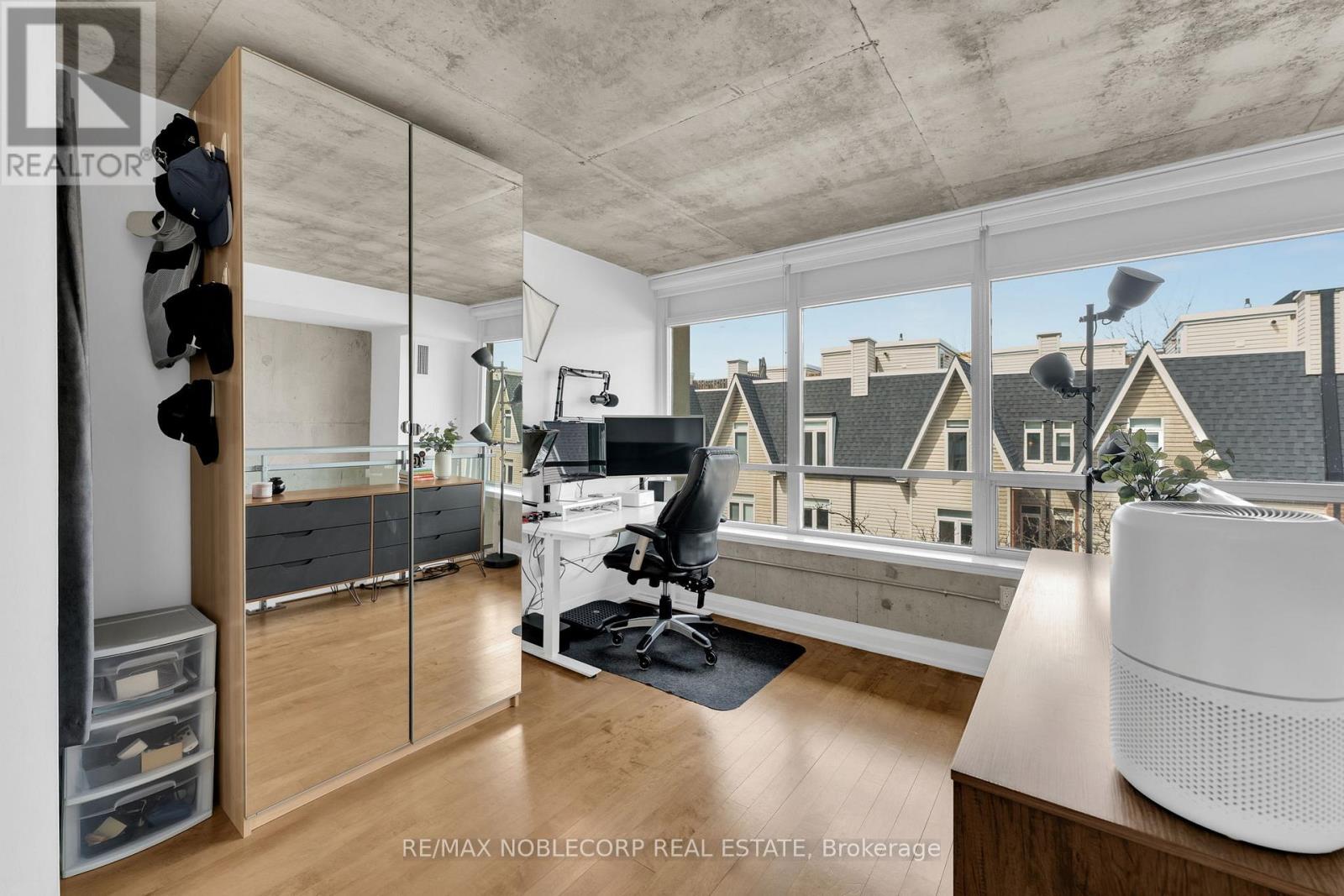 323 - 954 King Street W, Toronto, Ontario  M6K 3L9 - Photo 14 - C12761302