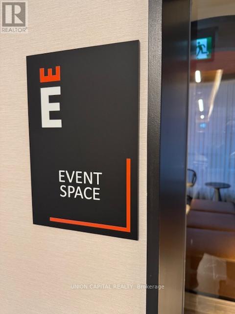 1405 - 327 King Street W, Toronto, Ontario  M5V 0W7 - Photo 22 - C12761440