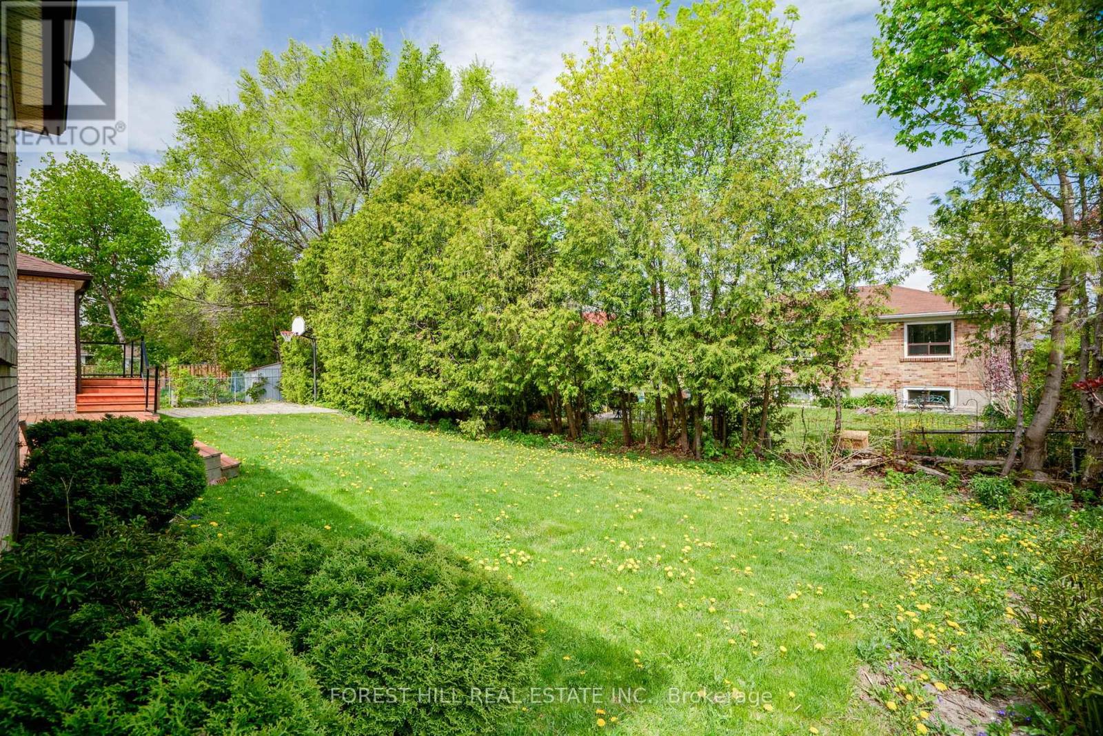 244 Waterloo Avenue, Toronto, Ontario  M3H 3Z4 - Photo 42 - C12761456