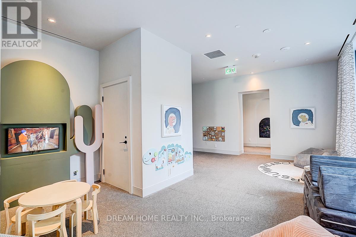 2007 - 65 Broadway Avenue, Toronto, Ontario  M4P 1T9 - Photo 13 - C12761472