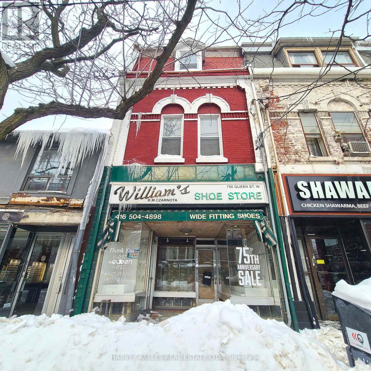 750 QUEEN STREET W, Toronto, Ontario