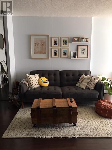 320 - 25 The Esplanade, Toronto, Ontario  M5E 1W5 - Photo 9 - C12761582