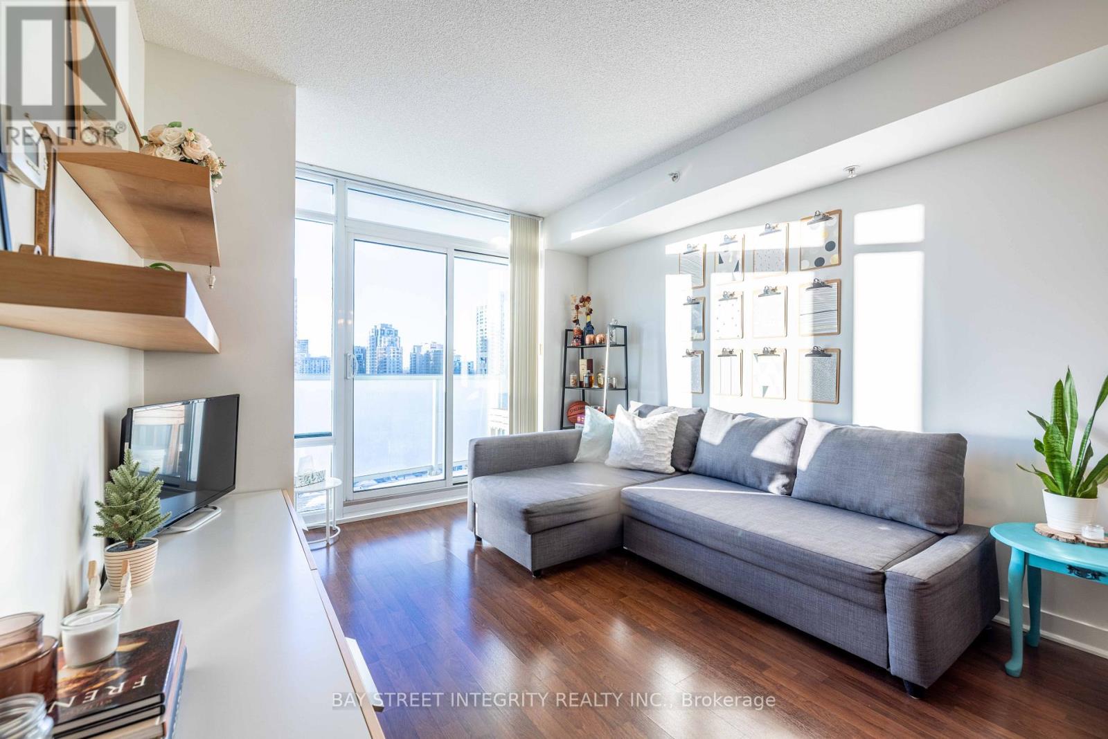 1510 - 5740 YONGE STREET, Toronto, Ontario