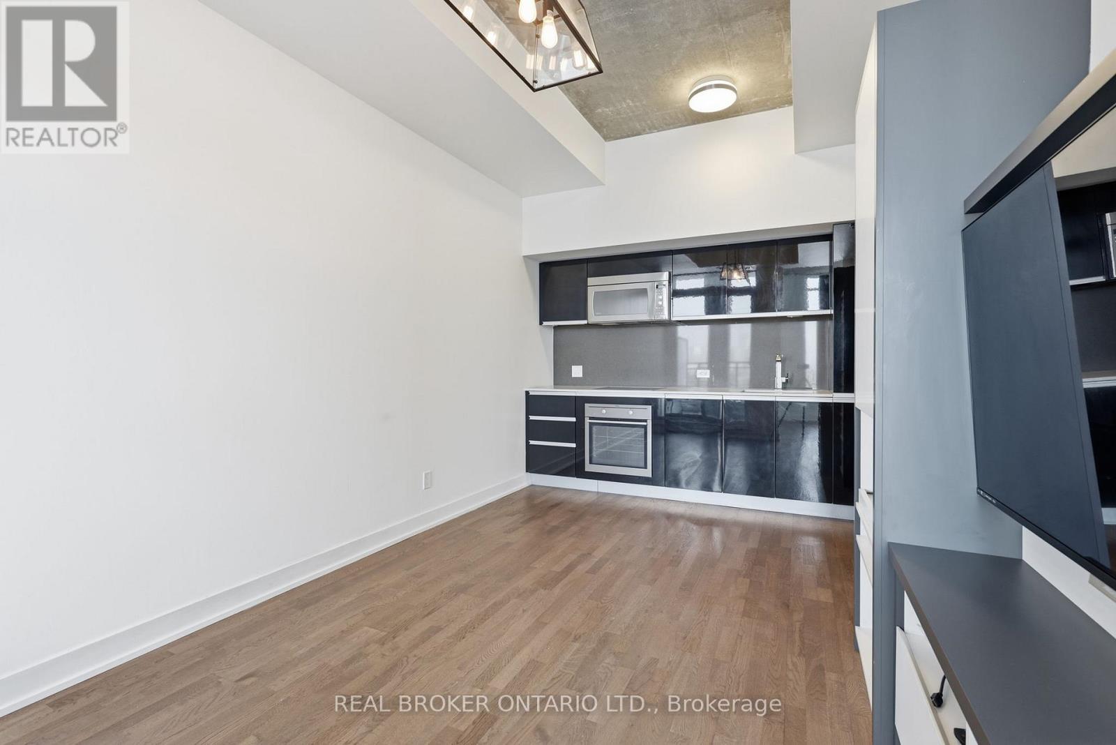 1127 - 20 Minowan Miikan Lane, Toronto, Ontario  M6J 0E5 - Photo 2 - C12761646