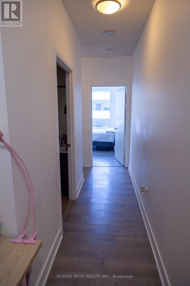 1005 - 30 Roehampton Avenue, Toronto, Ontario  M4P 0B9 - Photo 20 - C12761694