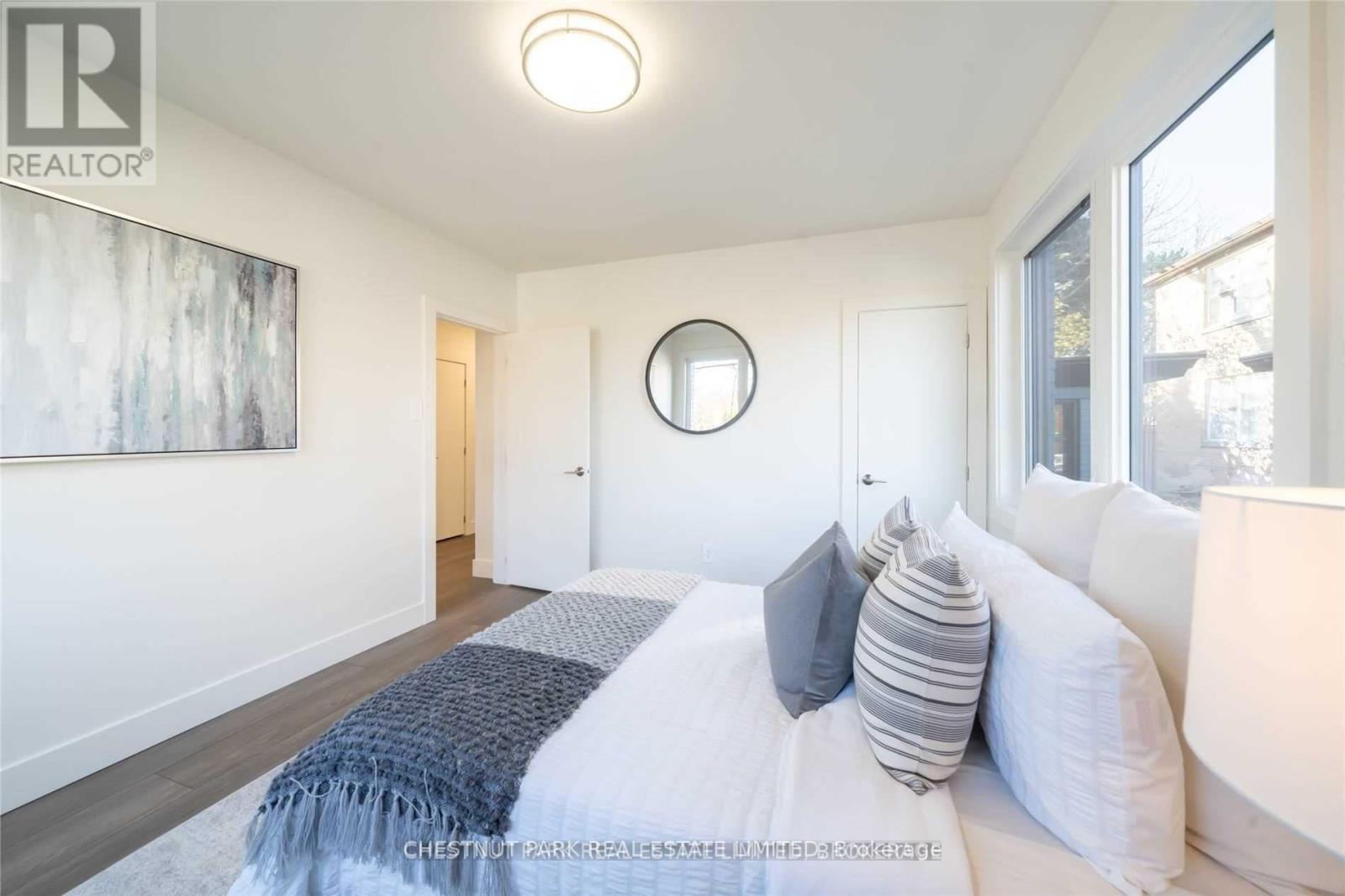 4 - 1472 Avenue Road, Toronto, Ontario  M5N 2H7 - Photo 11 - C12761738