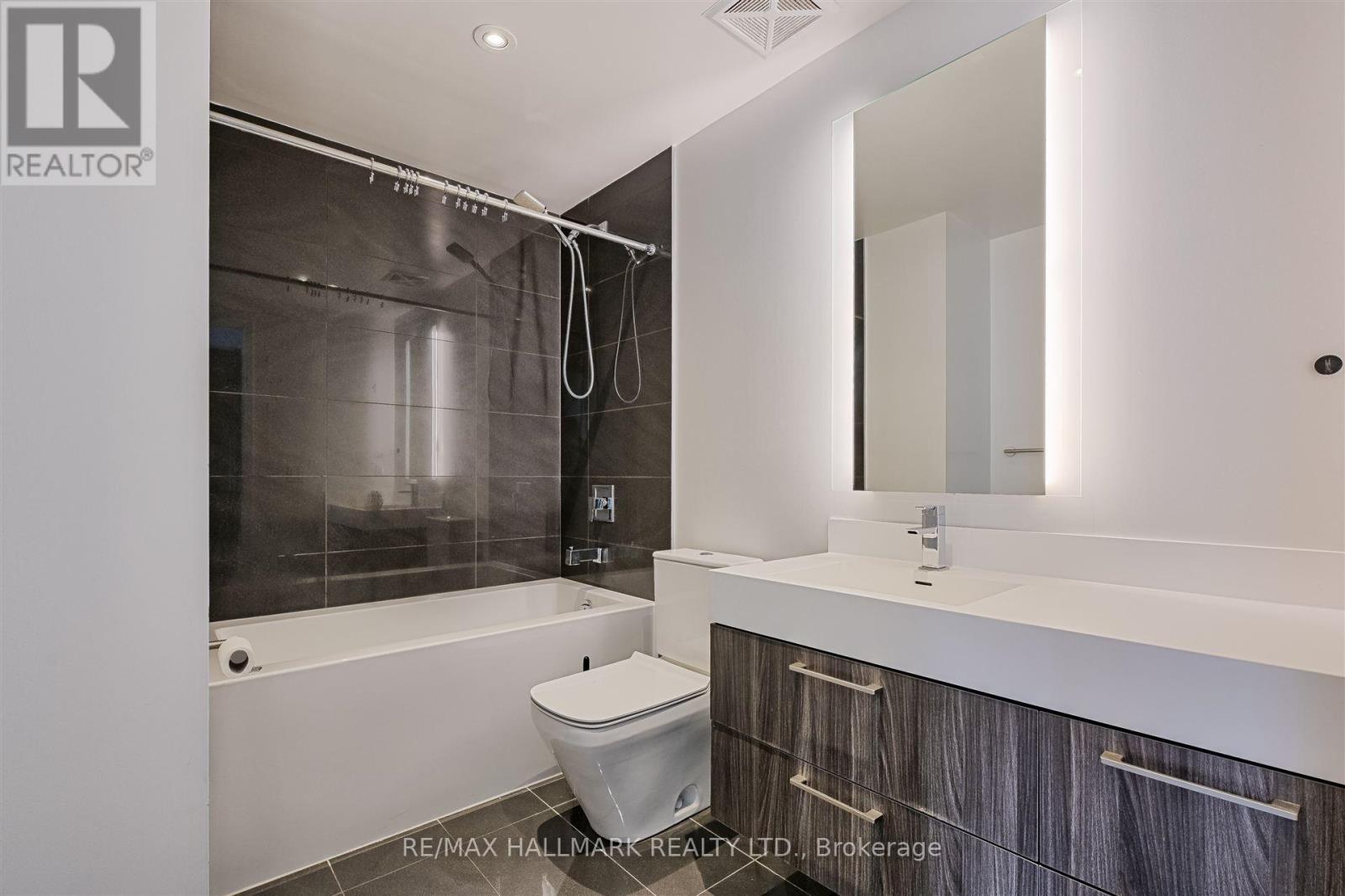 4309 - 1 Yorkville Avenue, Toronto, Ontario  M4W 0B1 - Photo 15 - C12761746