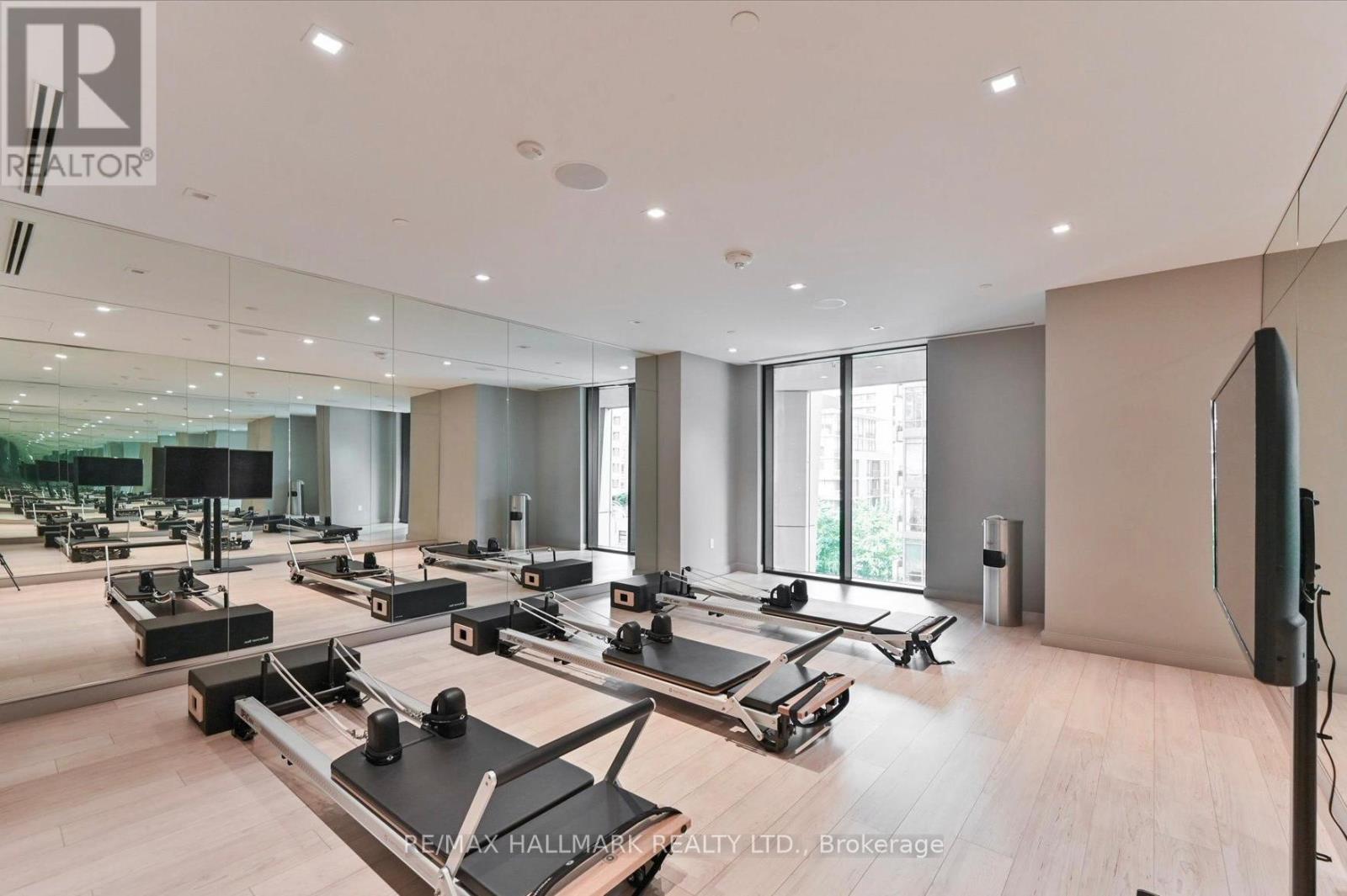 4309 - 1 Yorkville Avenue, Toronto, Ontario  M4W 0B1 - Photo 24 - C12761746