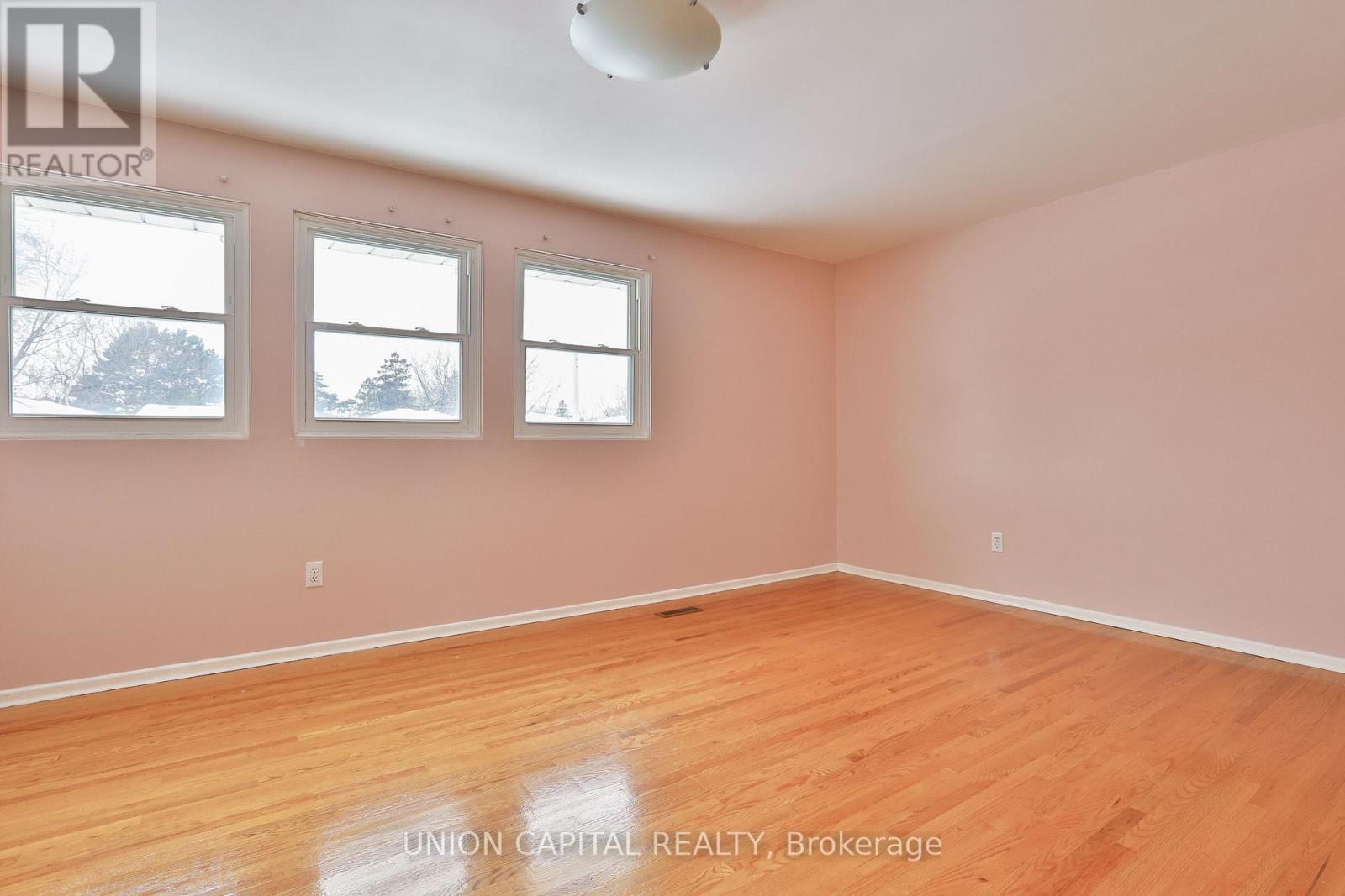 86 Carondale Crescent, Toronto, Ontario  M1W 2B1 - Photo 16 - E12761238