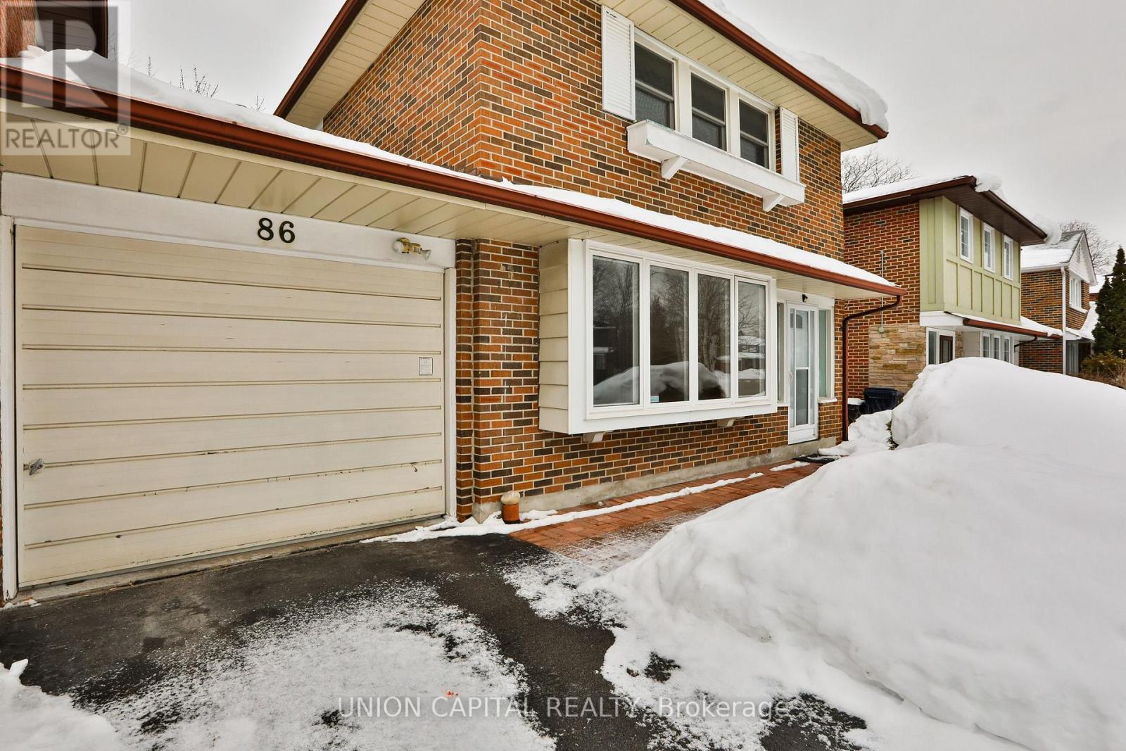86 Carondale Crescent, Toronto, Ontario  M1W 2B1 - Photo 2 - E12761238