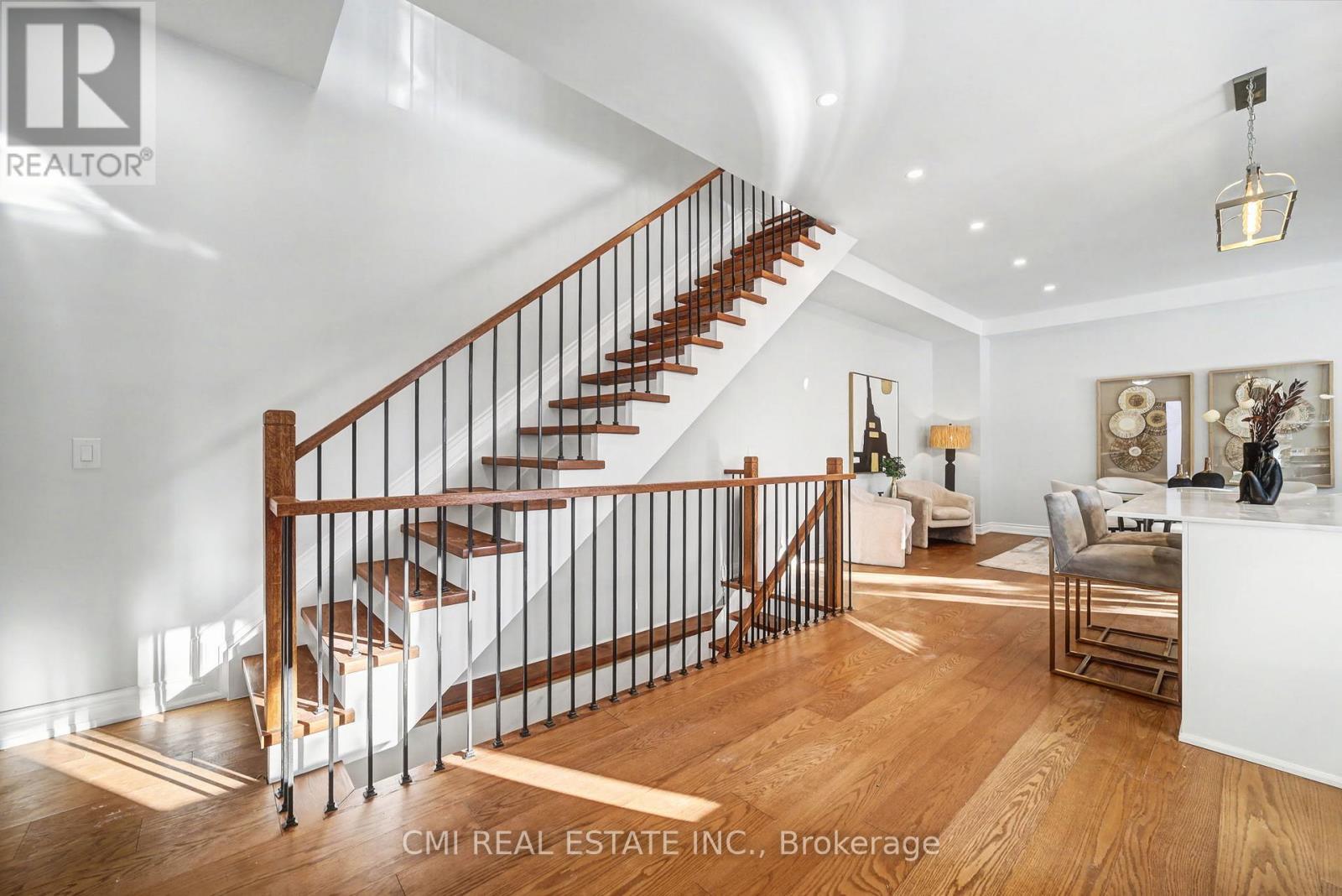 75 Kenilworth Avenue, Toronto (The Beaches), Ontario  M4L 3S4 - Photo 10 - E12761290