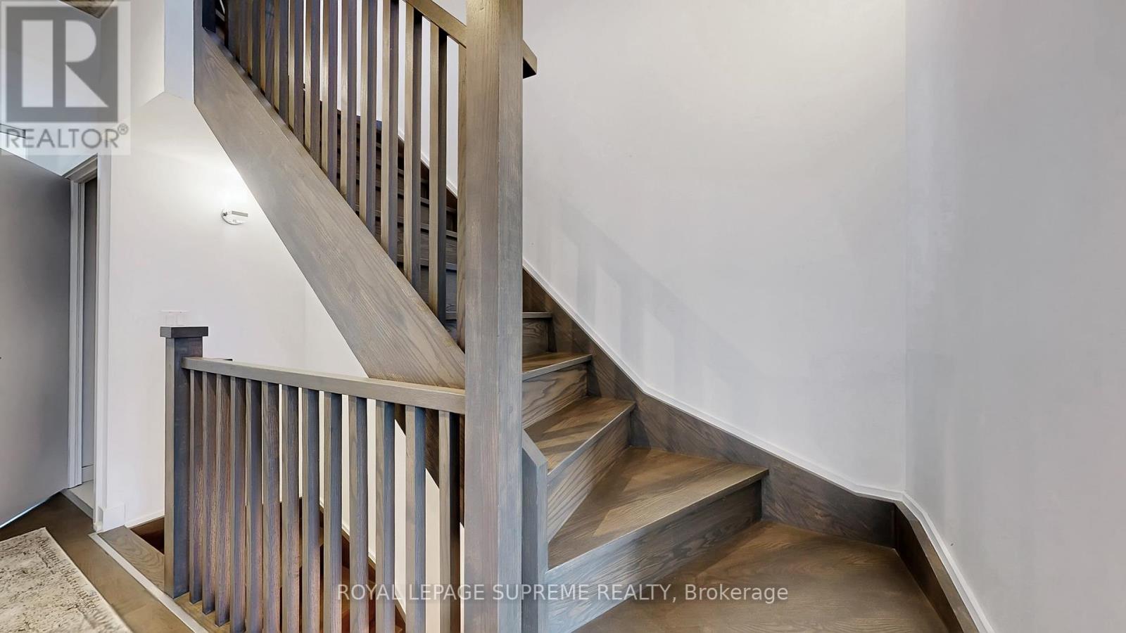 1246 Dundas Street E, Toronto, Ontario  M4M 1S3 - Photo 37 - E12761326