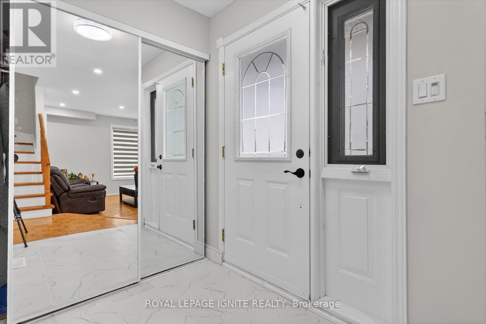 4 Millington Crescent, Ajax, Ontario  L1T 1R1 - Photo 4 - E12761482