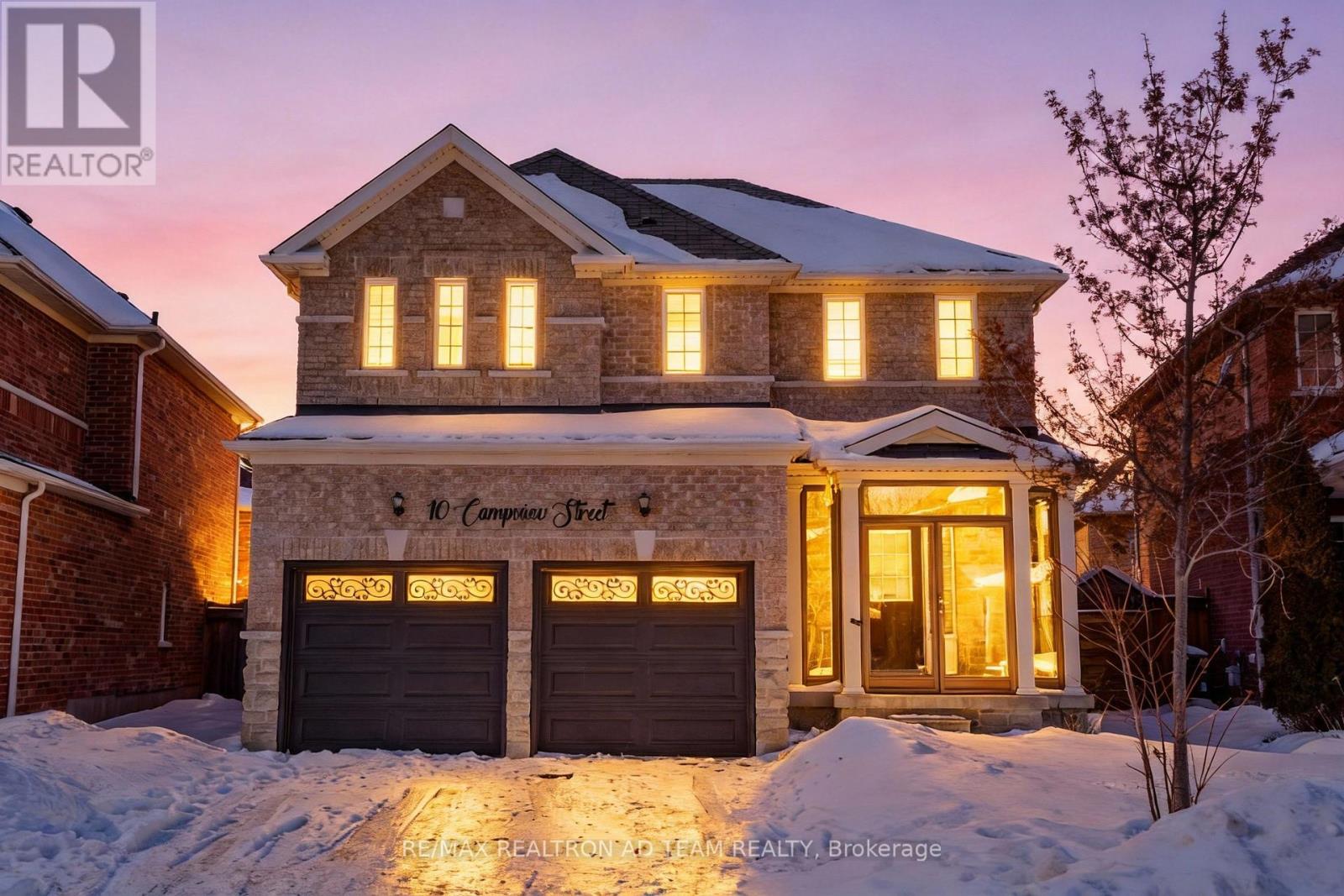 10 Campview Street, Whitby, Ontario  L1R 0K5 - Photo 2 - E12761720