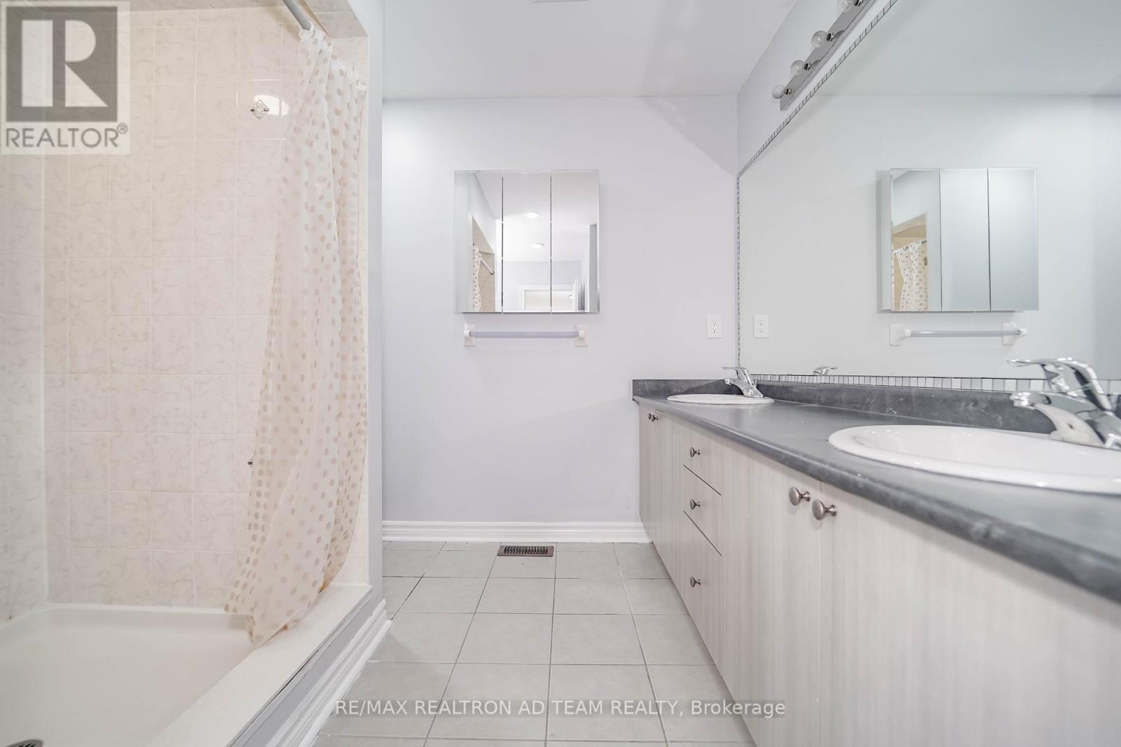 10 Campview Street, Whitby, Ontario  L1R 0K5 - Photo 29 - E12761720