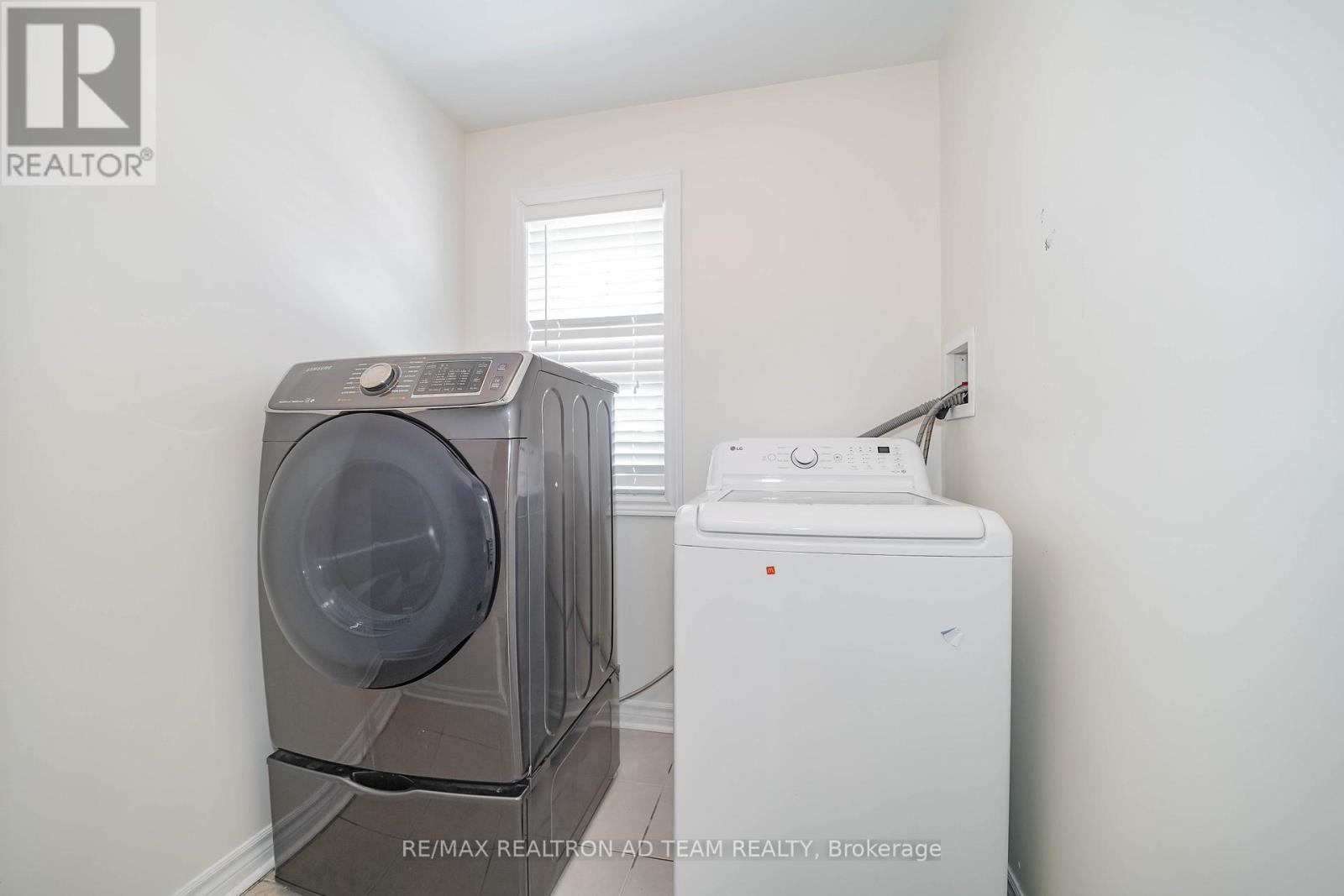 10 Campview Street, Whitby, Ontario  L1R 0K5 - Photo 30 - E12761720