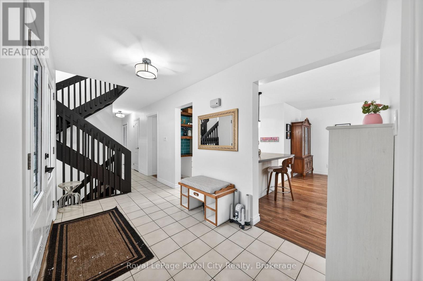 306 Imperial Road S, Guelph, Ontario  N1K 1M4 - Photo 5 - X12761436