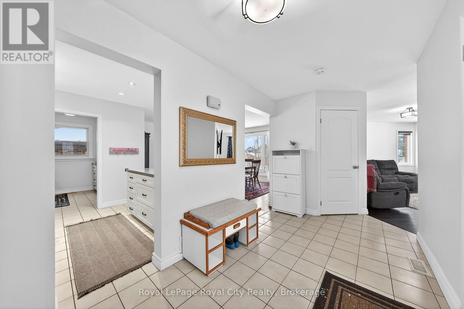 306 Imperial Road S, Guelph, Ontario  N1K 1M4 - Photo 6 - X12761436