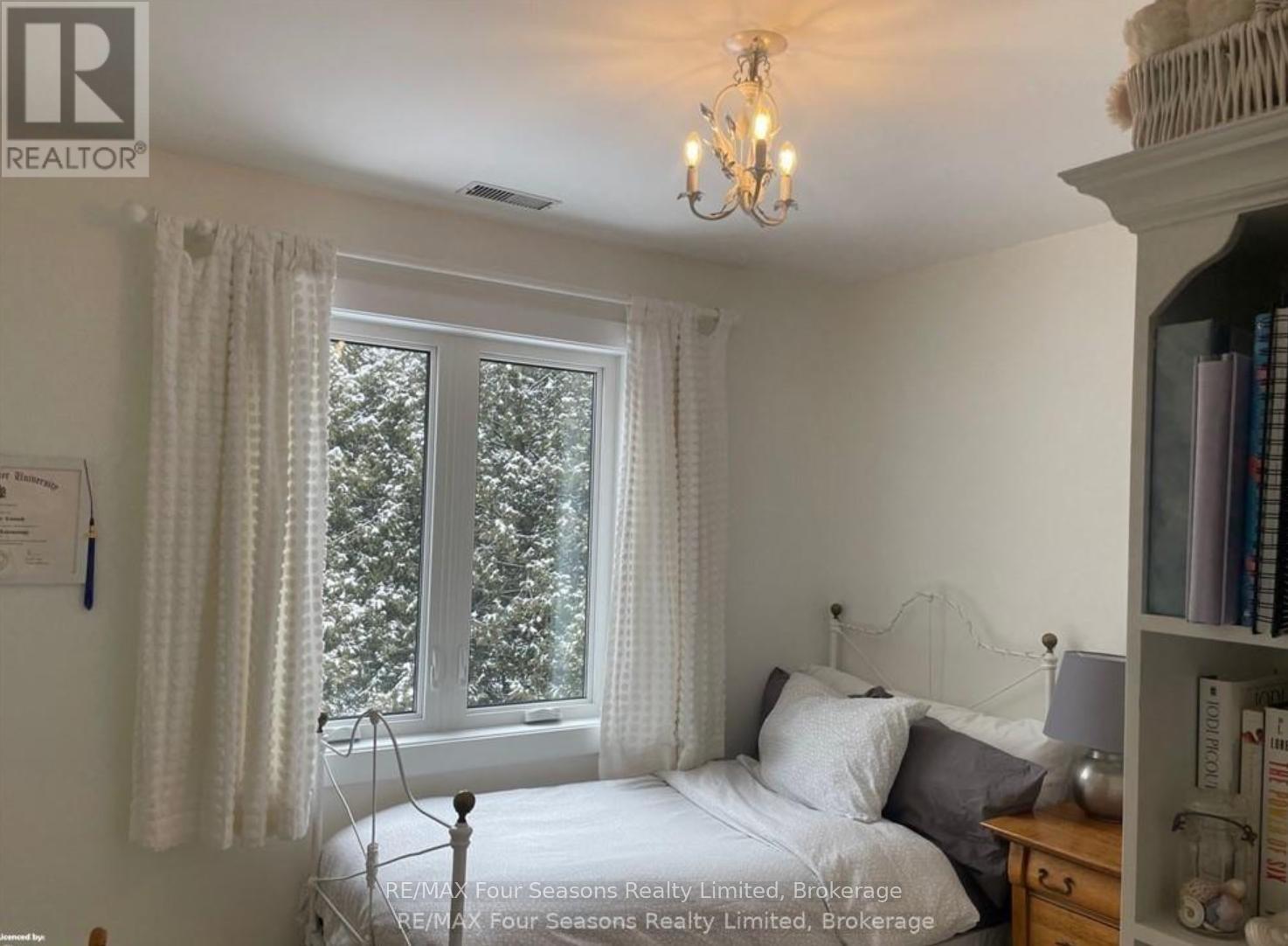 516666 7th Line, Blue Mountains, Ontario  N0H 1J0 - Photo 22 - X12761656