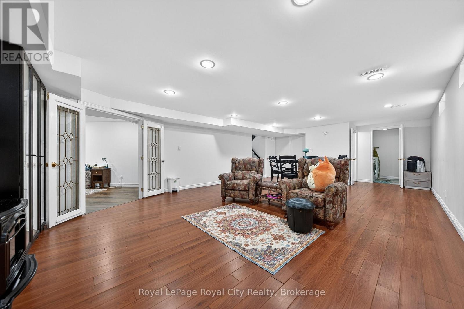 306 Imperial Road S, Guelph, Ontario  N1K 1M4 - Photo 33 - X12761436