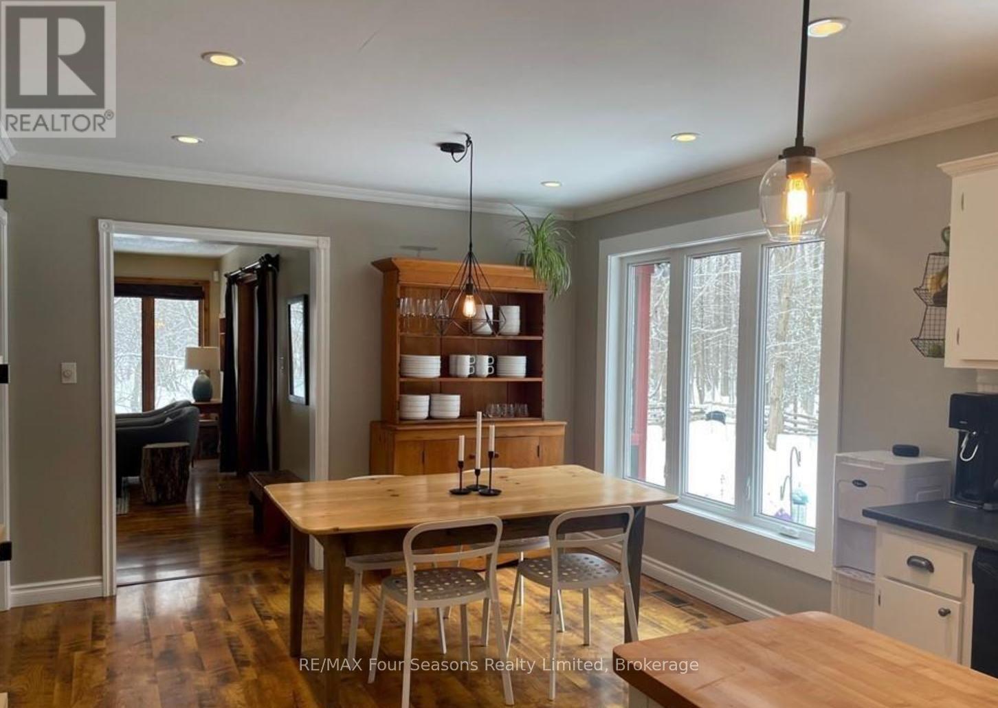 516666 7th Line, Blue Mountains, Ontario  N0H 1J0 - Photo 7 - X12761656