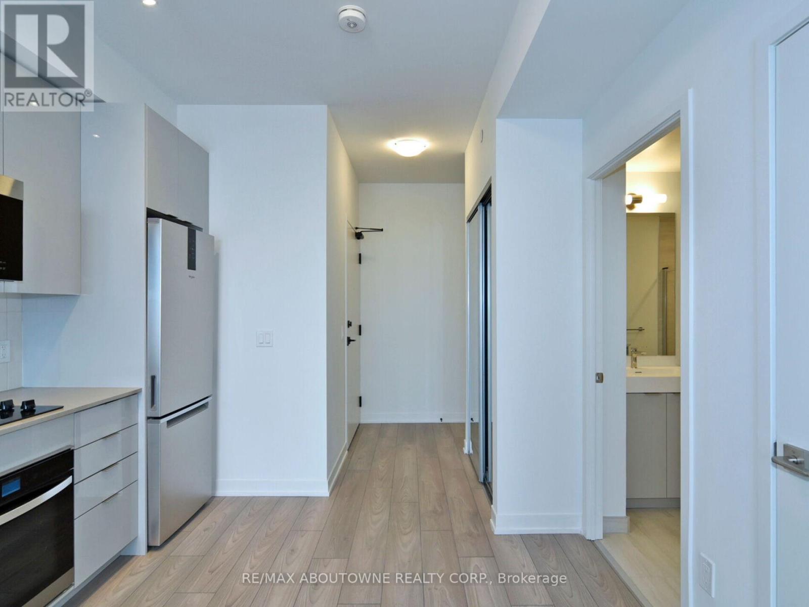 711 - 10 Abeja Street, Vaughan, Ontario  L4K 0R4 - Photo 13 - N12761248