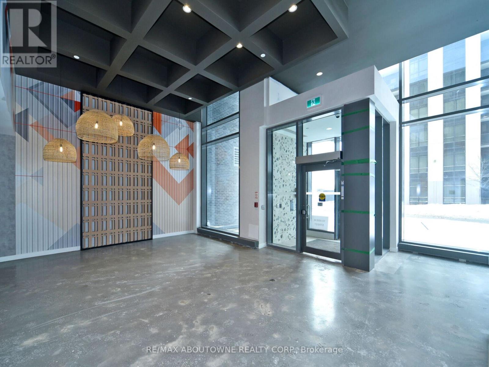 711 - 10 Abeja Street, Vaughan, Ontario  L4K 0R4 - Photo 4 - N12761248